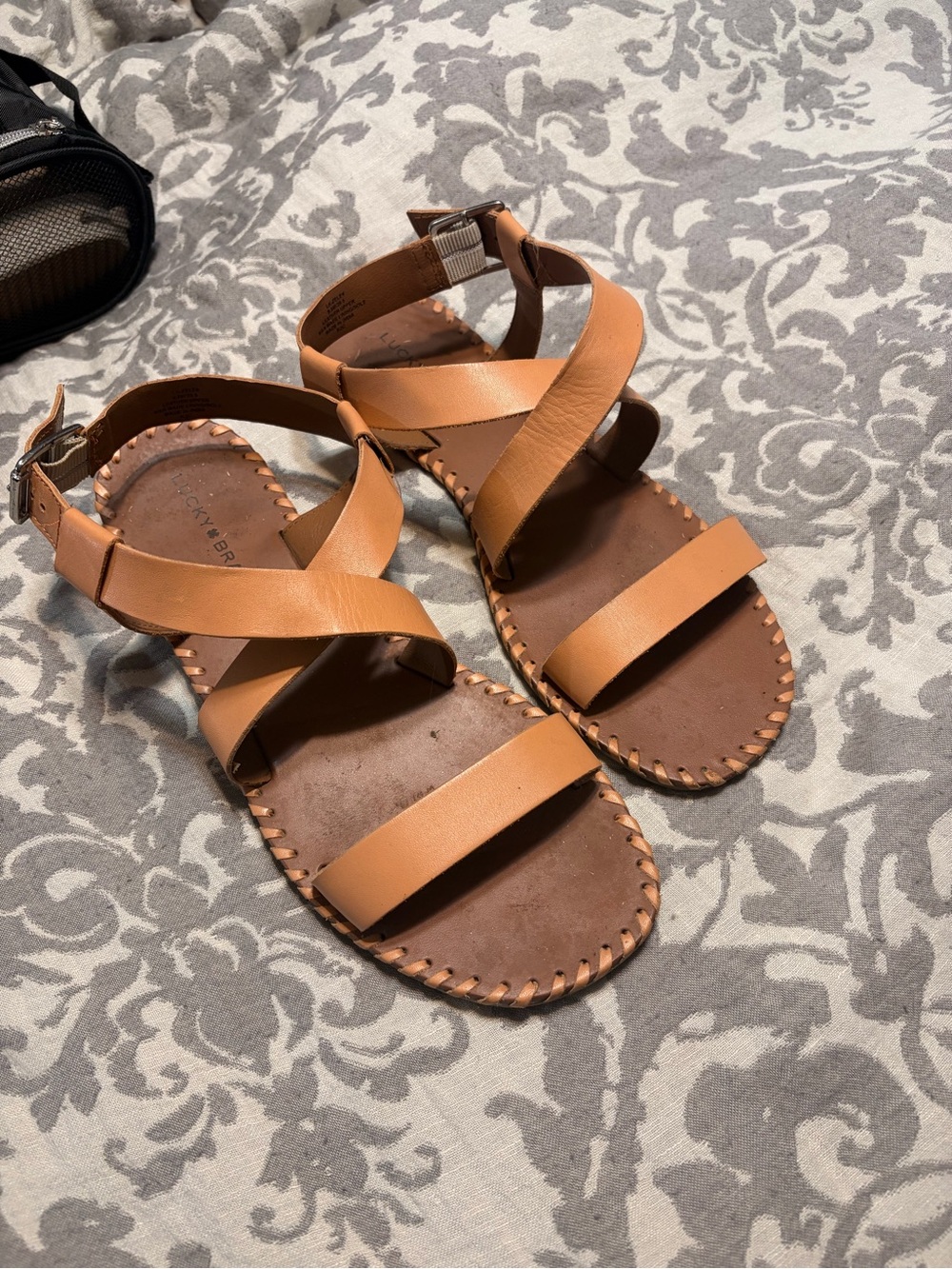 Lucky Brand Tan Strappy Leather Ankle Buckle Sandals - Picture 3 of 4